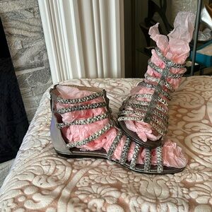 Gerry Weber silver grey leather Roman sandals size 39